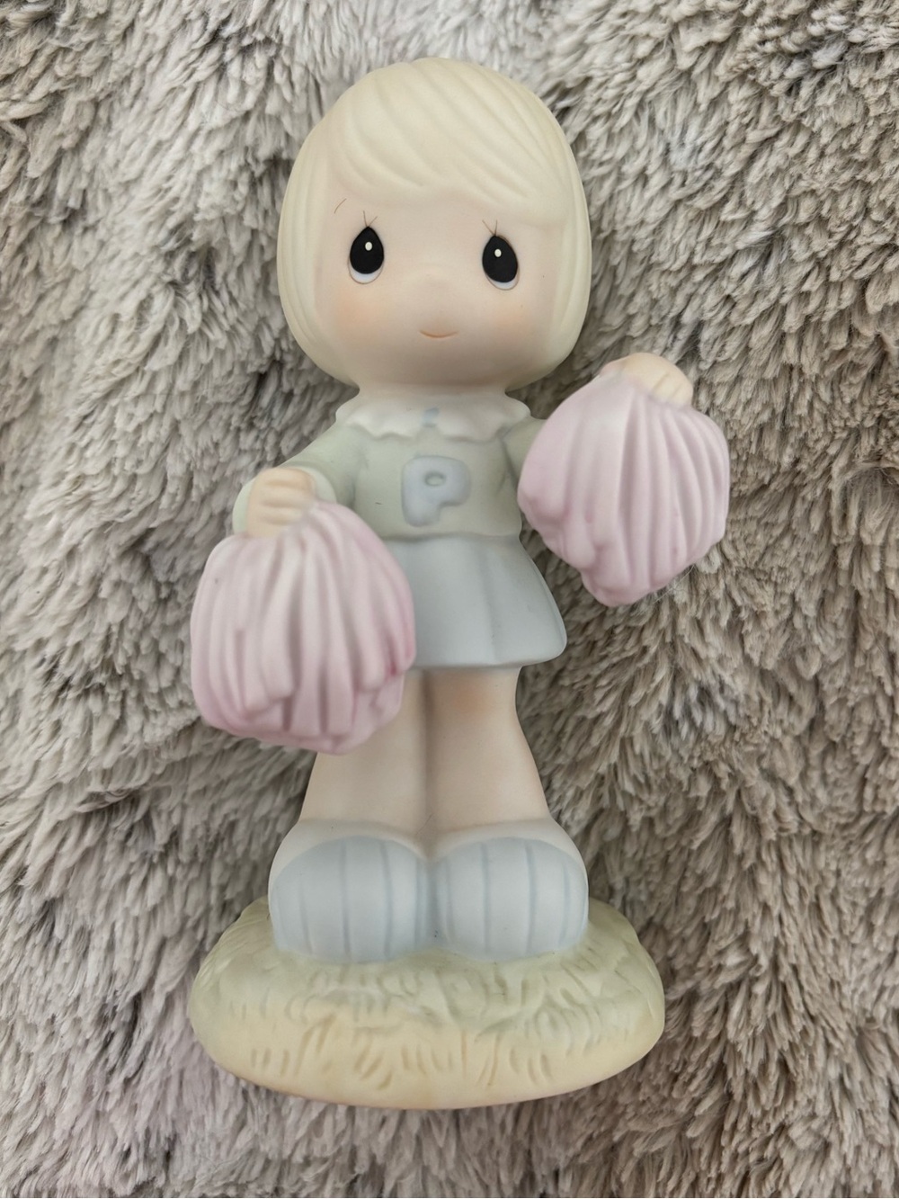 Precious moments “cheers to the leader” figurine